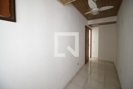 Quarto 1 de casa de condomínio para alugar com 3 quartos, 92m² em Jacarepaguá, Rio de Janeiro