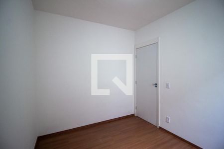 Quarto de apartamento para alugar com 2 quartos, 48m² em Recreio dos Sorocabanos, Sorocaba