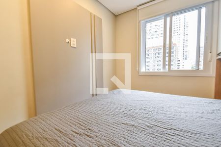Quarto 1 de apartamento à venda com 2 quartos, 47m² em Vila Mariana, São Paulo