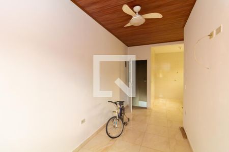 Quarto 2 de casa para alugar com 2 quartos, 60m² em Vila Nova Curuca, São Paulo