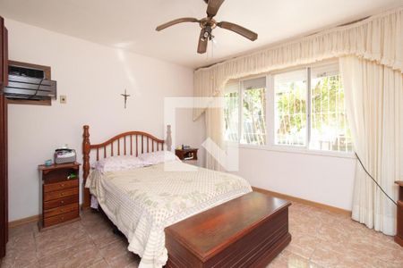 Quarto 1 de casa para alugar com 4 quartos, 320m² em Vila Assunção, Porto Alegre