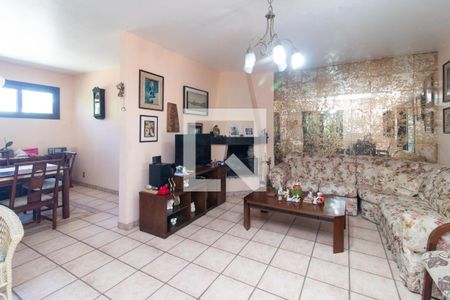 Casa para alugar com 4 quartos, 320m² em Vila Assunção, Porto Alegre