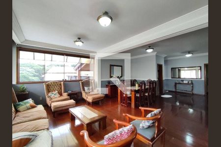 Casa à venda com 5 quartos, 568m² em Jardim Bonfiglioli, São Paulo