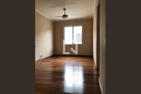 Quarto de casa de condomínio para alugar com 3 quartos, 170m² em Jardim Leonor Mendes de Barros, São Paulo