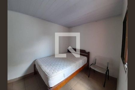 Casa à venda com 4 quartos, 185m² em Jardim Rizzo, São Paulo