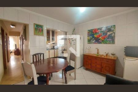 Casa à venda com 4 quartos, 130m² em Rio Pequeno, São Paulo