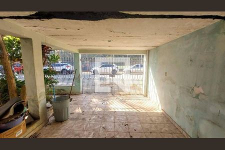 Casa à venda com 4 quartos, 130m² em Rio Pequeno, São Paulo