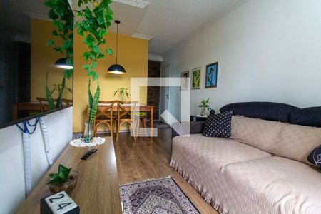 Sala de apartamento à venda com 3 quartos, 58m² em Vila Talarico, São Paulo