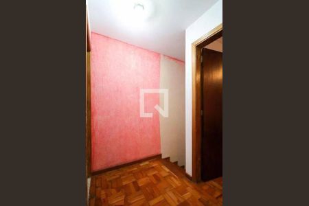 Casa à venda com 11 quartos, 250m² em Vila Indiana, São Paulo