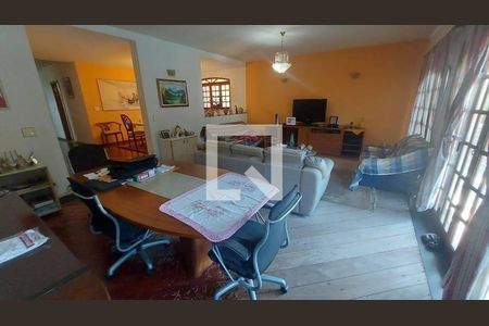 Casa à venda com 4 quartos, 390m² em Parque dos Principes, São Paulo