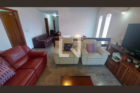 Casa à venda com 4 quartos, 390m² em Parque dos Principes, São Paulo