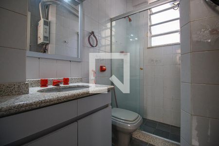 Banheiro de apartamento à venda com 1 quarto, 47m² em Maracanã, Rio de Janeiro
