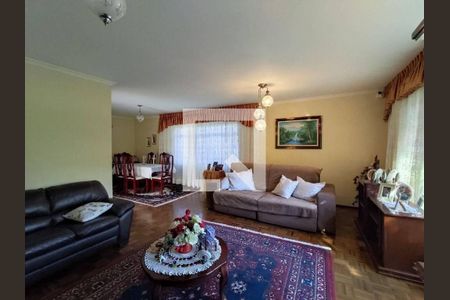 Casa à venda com 4 quartos, 334m² em Jaguaré, São Paulo