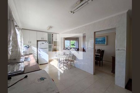Casa à venda com 4 quartos, 334m² em Jaguaré, São Paulo