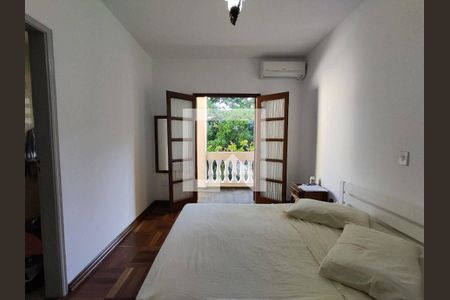 Casa à venda com 3 quartos, 191m² em Jardim Bonfiglioli, São Paulo