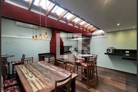 Casa à venda com 3 quartos, 155m² em Jardim Ester, São Paulo