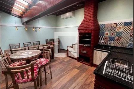 Casa à venda com 3 quartos, 155m² em Jardim Ester, São Paulo