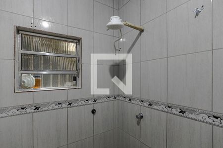 Banheiro de casa para alugar com 2 quartos, 20m² em Centro, Mogi das Cruzes