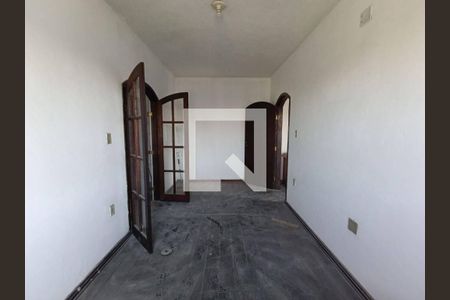 Casa à venda com 4 quartos, 178m² em Vila Sonia, São Paulo