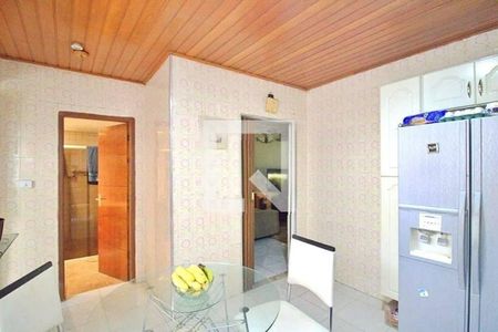 Casa à venda com 2 quartos, 129m² em Super Quadra Morumbi, São Paulo