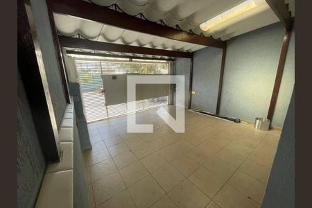 Casa à venda com 3 quartos, 124m² em Jardim Monte Kemel, São Paulo