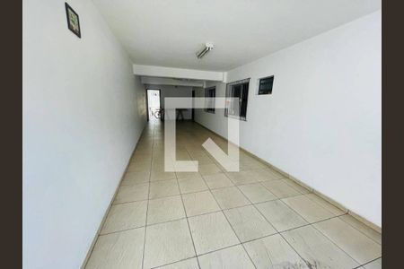 Casa à venda com 4 quartos, 181m² em Jardim Ester, São Paulo