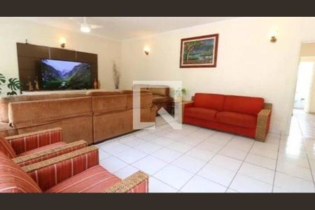 Casa à venda com 4 quartos, 200m² em Jardim Peri Peri, São Paulo