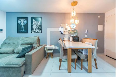 Sala de apartamento para alugar com 2 quartos, 46m² em Campestre, Santo André