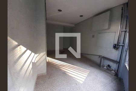 Casa à venda com 5 quartos, 150m² em Vila Indiana, São Paulo