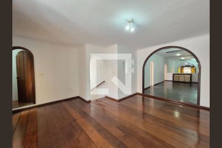 Casa à venda com 3 quartos, 154m² em Conjunto Residencial Butanta, São Paulo