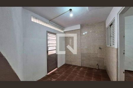 Casa à venda com 3 quartos, 122m² em Jardim Dabril, Osasco