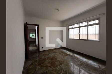 Casa à venda com 3 quartos, 1500m² em Jardim Rizzo, São Paulo