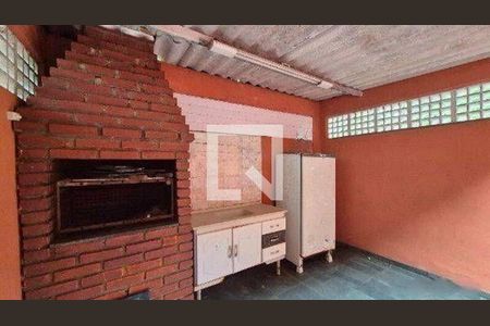 Casa à venda com 2 quartos, 94m² em Jardim Raposo Tavares, São Paulo