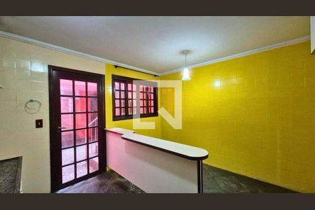 Casa à venda com 2 quartos, 94m² em Jardim Raposo Tavares, São Paulo