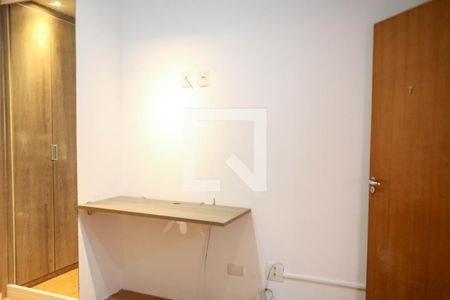 Suíte de casa à venda com 3 quartos, 158m² em Vila Nova Alba, São Paulo