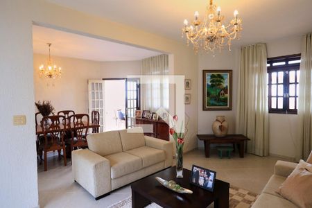 Sala de casa à venda com 3 quartos, 300m² em Mangabeiras, Belo Horizonte