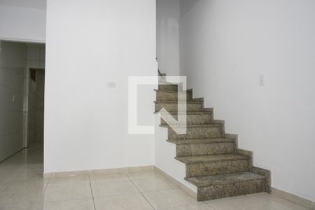 Casa de Condomínio para alugar com 2 quartos, 71m² em Chacara Santa Maria, Embu das Artes