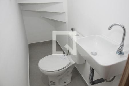 Casa de Condomínio para alugar com 2 quartos, 71m² em Chacara Santa Maria, Embu das Artes