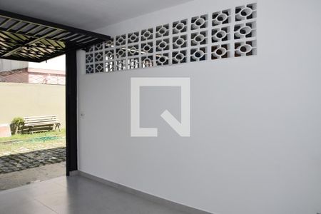 Casa de Condomínio para alugar com 2 quartos, 71m² em Chacara Santa Maria, Embu das Artes