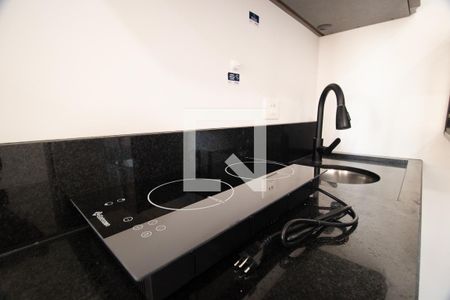 Detalhe de kitnet/studio para alugar com 1 quarto, 33m² em Cristo Rei, Curitiba