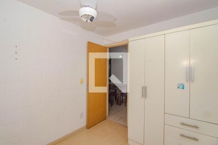 Quarto 1 de apartamento para alugar com 2 quartos, 40m² em Rubem Berta, Porto Alegre