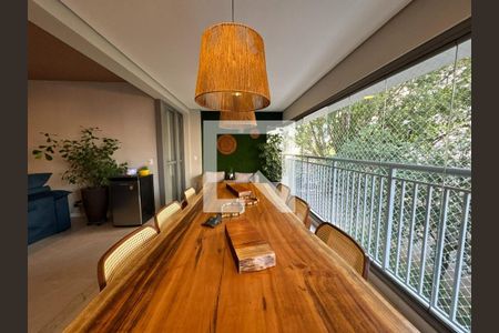 Apartamento à venda com 3 quartos, 131m² em Vila Mariana, São Paulo