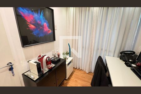 Quarto de apartamento à venda com 3 quartos, 93m² em Vila Ipojuca, São Paulo