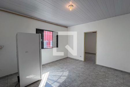 Quarto 1 de casa para alugar com 2 quartos, 200m² em Vila Brasilina, São Paulo