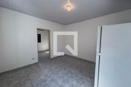 Quarto 1 de casa para alugar com 2 quartos, 200m² em Vila Brasilina, São Paulo