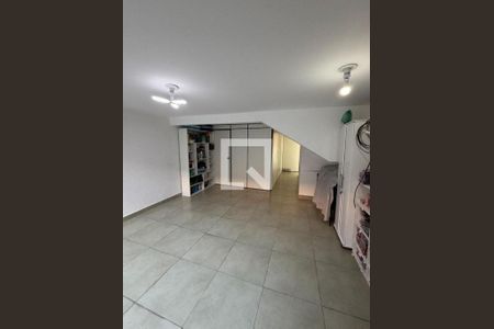 Casa à venda com 3 quartos, 156m² em Parque Sao Luis, São Paulo