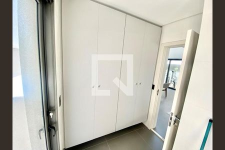 Casa à venda com 3 quartos, 238m² em Gramadão, Jundiaí