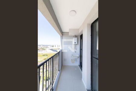 Varanda e Área de Serviço de apartamento para alugar com 2 quartos, 42m² em Vila Campanela, São Paulo