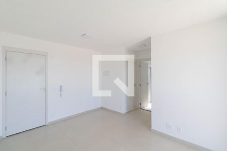 Sala e Cozinha de apartamento para alugar com 2 quartos, 42m² em Vila Campanela, São Paulo