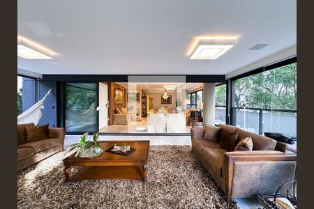 Apartamento à venda com 3 quartos, 350m² em Jardim Paulista, São Paulo